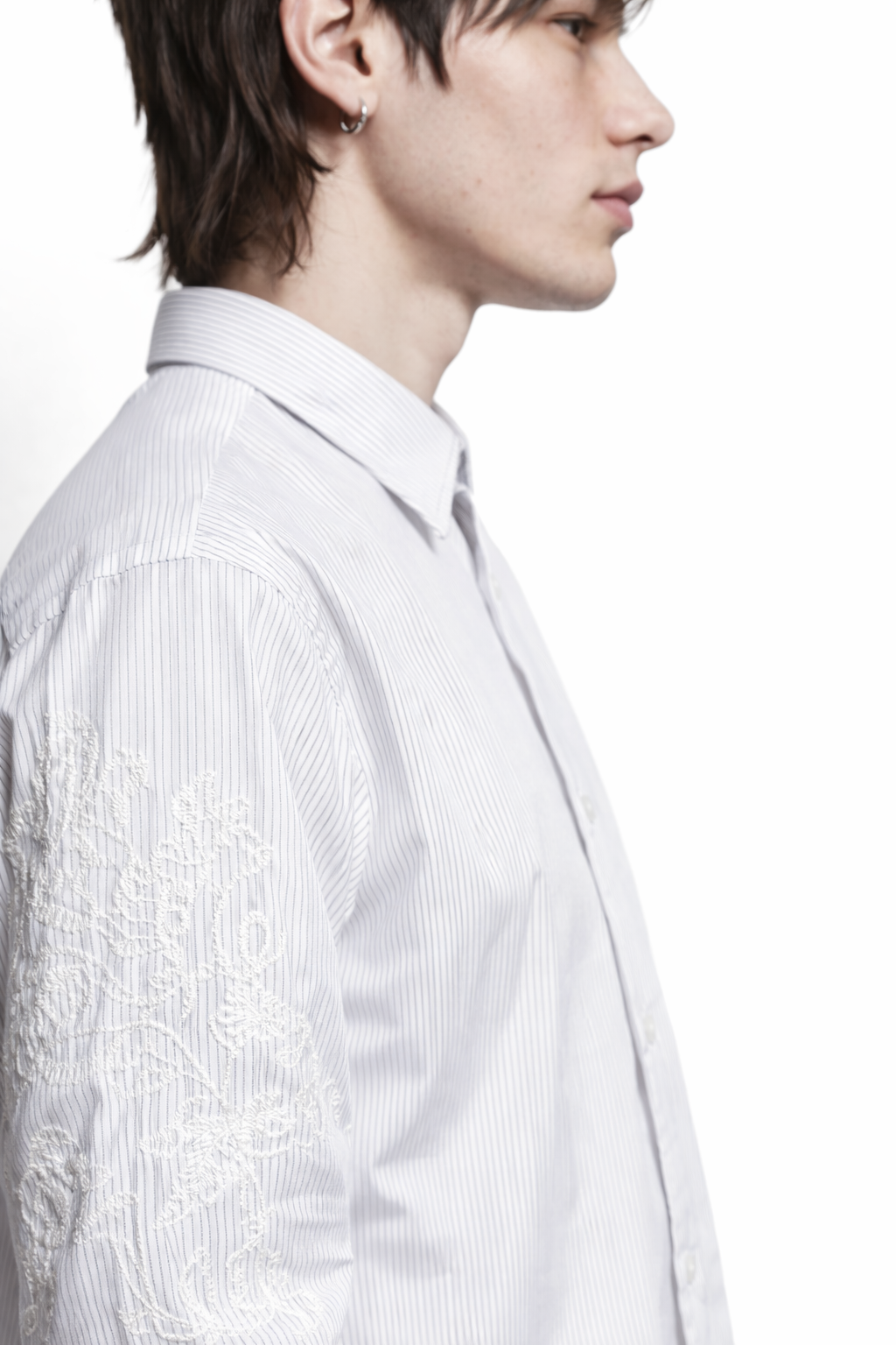 asagao camicia ricamo