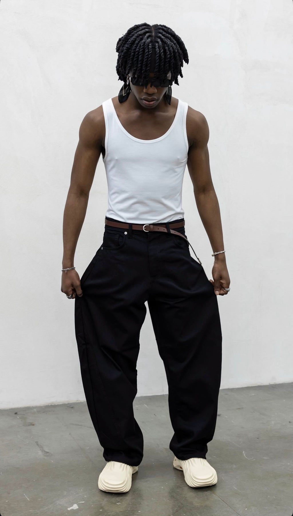 balloon jeans black